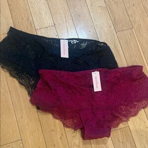 Third Love Black and Burgundy Lace Panties Set